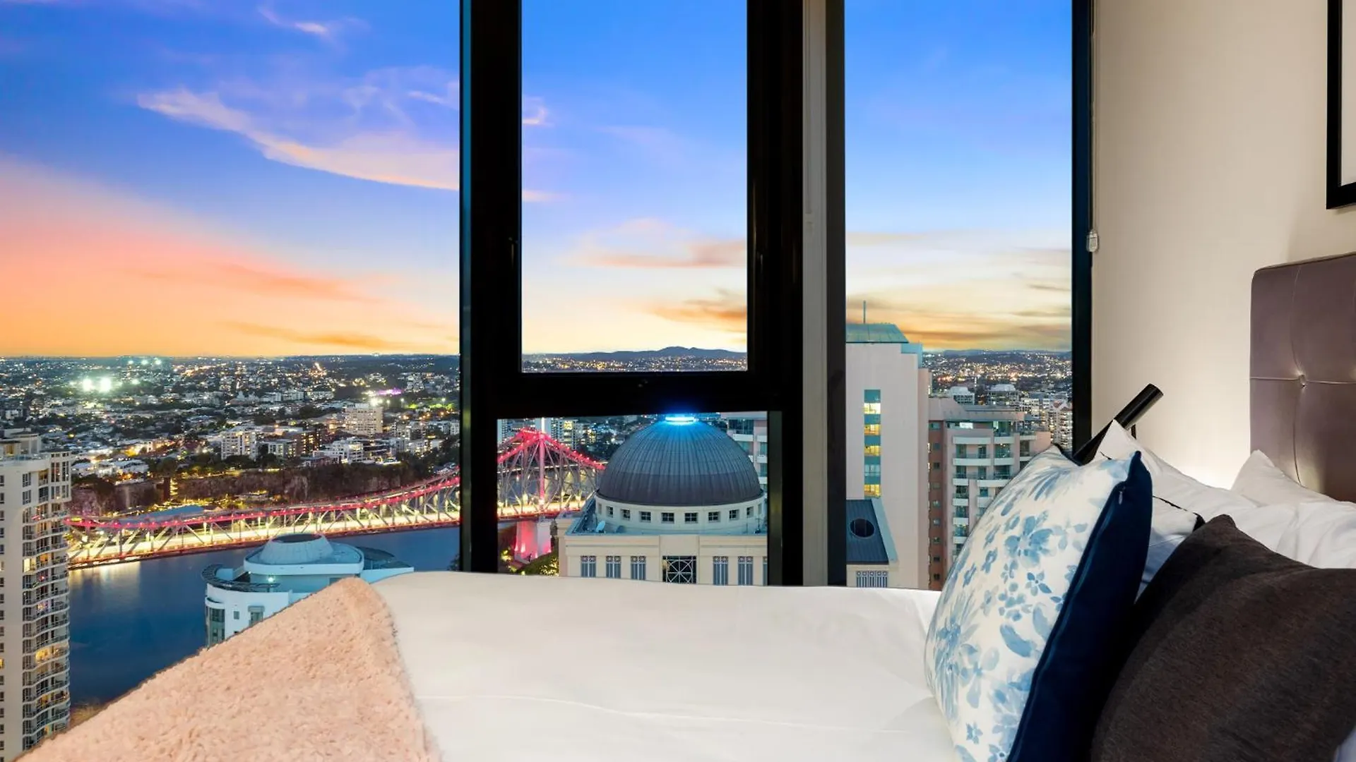 Spire Residences By The Spire Manager Brisbane Australia